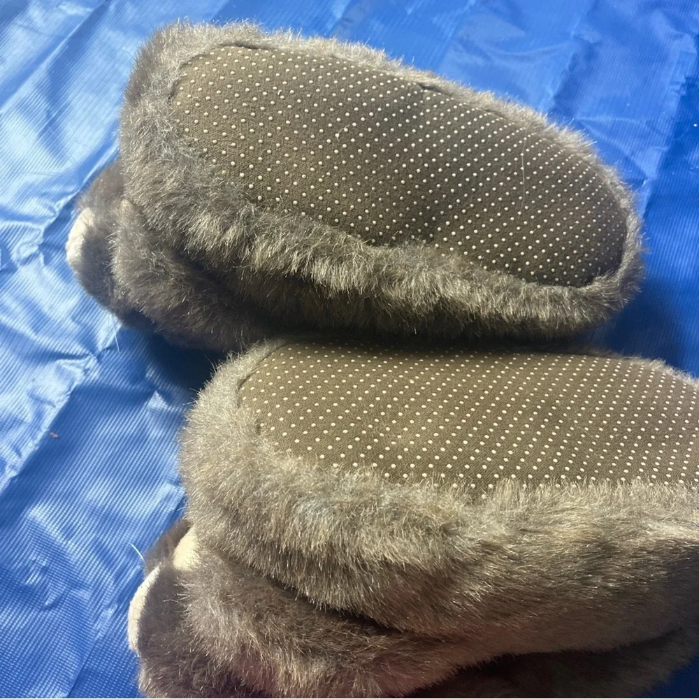 Peter Rabbit gray Slippers - Picture 6 of 13